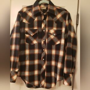 Vintage Mens Envoy Plaid Flannel Authentic Western Shirt Size Medium Pearl Snap